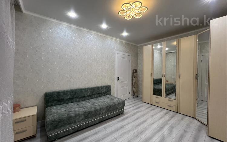 1-комнатная квартира · 35 м² · 3/9 этаж, Аманжол Болекпаев 22 — ул. A-75, рядом с Байтурсынова за 180 000 ₸ в Астане, Сарайшык р-н — фото 15