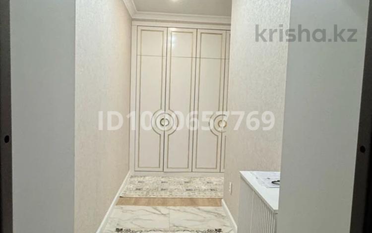 3-бөлмелі пәтер · 120 м² · 2/5 қабат, Таттимбета 16/1, бағасы: 650 000 〒 в Караганде, Казыбек би р-н — фото 2