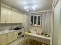 3-комнатная квартира · 81.5 м² · 3/9 этаж, мкр Аксай-5 5 — Жұбанова - Момышұлы за 55.5 млн ₸ в Алматы, Ауэзовский р-н — фото 7