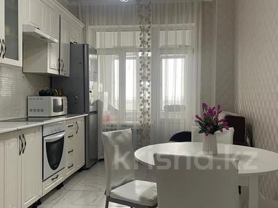 Пәтерлер в Актюбинской обл.: 1-бөлмелі пәтер · 48.5 м² · 12/12 қабат, мкр 11 144А, бағасы: 19.5 млн 〒 1-бөлмелі пәтер · 48.5 м² · 12/12 қабат, мкр 11 144А, бағасы: 19.5 млн 〒 в Актобе