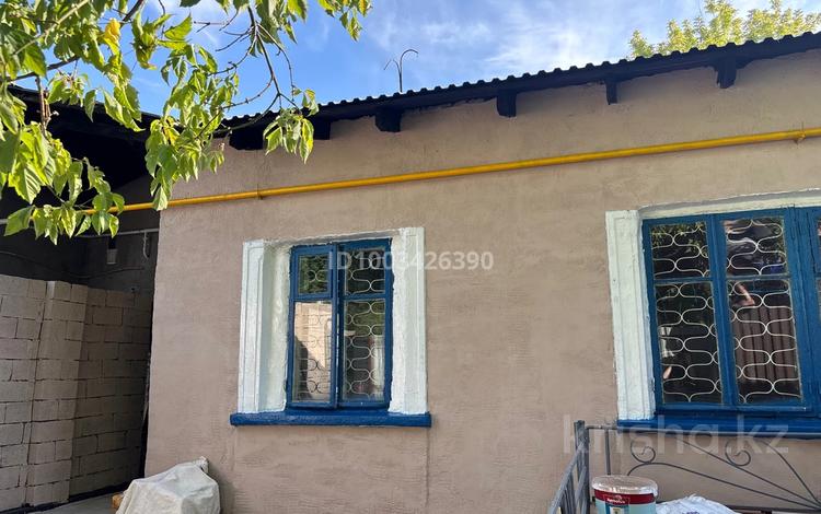 Часть дома · 2 комнаты · 40 м² · 2 сот., Терешковой 50 А 10 — Район бывший текстиль, район химфарма, пересечение Кунаева и Терешковой, за многоэтажкой на Терекшкова 50 А за 11 млн 〒 в Шымкенте, Аль-Фарабийский р-н — фото 2