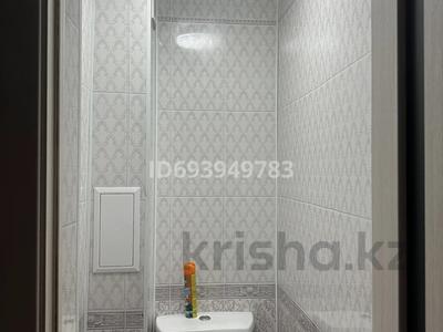Продажа квартир в Костанайской обл.: 3-комнатная квартира · 72 м² · 1/9 этаж, 4мкр 35 за 18 млн 〒 3-комнатная квартира · 72 м² · 1/9 этаж, 4мкр 35 за 18 млн 〒 в Лисаковске