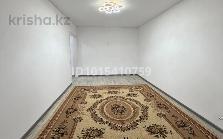2-комнатная квартира · 75 м² · 5/5 этаж, мкр Айгуль, Кокшетау 1/5 за 160 000 ₸ в Уральске — фото 2