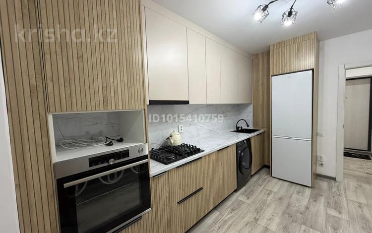 2-бөлмелі пәтер · 75 м² · 5/5 қабат, Айгүл ш/а, Кокшетау 1/5, бағасы: 150 000 ₸ в Уральске, мкр Айгуль — фото 6