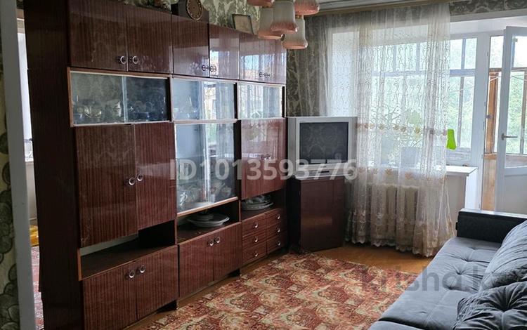 3-комнатная квартира · 48.7 м² · 5/5 этаж, Акан Серы — Дворец Кокшетау за 15 млн ₸ — фото 2