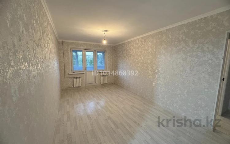 3-комнатная квартира · 61 м² · 3/5 этаж, 17-й микрорайон, Алия Молдагулова 12 — Колос за 150 000 ₸ в Шымкенте, Аль-Фарабийский р-н — фото 2