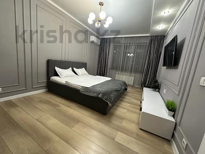 2-комнатная квартира · 70 м² · 4/15 этаж, Наурызбай батыра 50 — Жибек Жолы, Арбат за 40 000 ₸ в Алматы, Алмалинский р-н