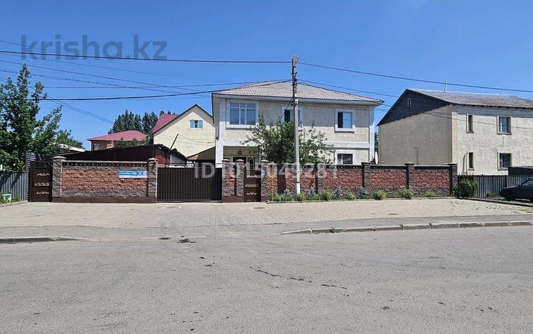 Жеке үй · 7 бөлме · 280 м² · 10 жүзд., Сырымбет 16 — Жумабаева-Обаган, бағасы: 215 млн ₸ в Астане, Алматы р-н — фото 2