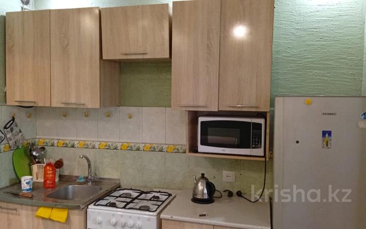 Жеке үй · 1 бөлме · 48 м² · 1 жүзд., Ақсай-3Б ш/а., Сейхун 14 — Толе Би, бағасы: 180 000 ₸ в Алматы, Ауэзовский р-н — фото 11