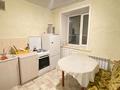 2-бөлмелі пәтер · 43.1 м² · 5/5 қабат, 11квартал 10 58, бағасы: 10 млн ₸ в Караганде, Алихана Бокейханова р-н — фото 7