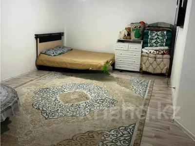 1-комнатная квартира · 42 м² · 16/24 этаж, мкр Юго-Восток, Микрорайон Байкена Ашимова 26/2 за 15.3 млн ₸ в Караганде, Казыбек би р-н