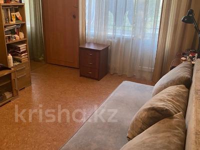 3-бөлмелі пәтер · 59.3 м² · 3/5 қабат, Михаэлиса 11, бағасы: 25 млн ₸ в Усть-Каменогорске