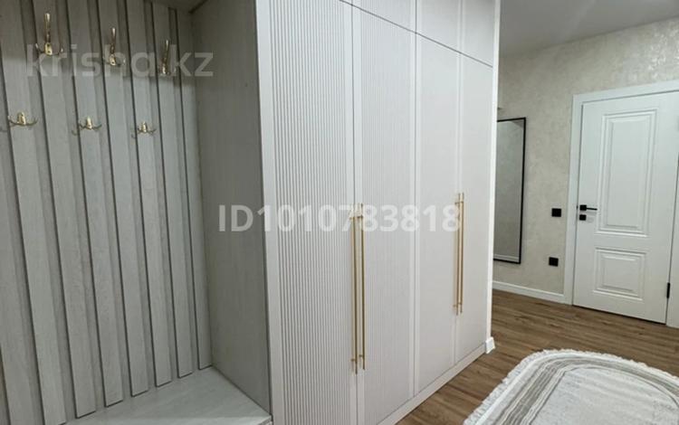 2-бөлмелі пәтер · 79 м² · 2/6 қабат, 29а мкр 170, бағасы: 25 млн 〒 в Актау — фото 2