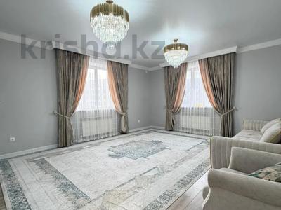 3-комнатная квартира · 113 м² · 7/10 этаж, Умай Ана 14 за 71.9 млн 〒 в Астане, Есильский р-н