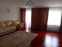 2-комнатная квартира · 60 м² · 4/5 этаж, Абая 18 Центр за 30 000 ₸ в Бурабае