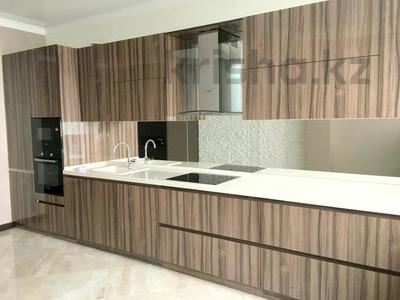 Аренда квартир в Алматы: 3-комнатная квартира · 130 м² · 14/19 этаж, Аль-Фараби за 1 млн 〒 3-комнатная квартира · 130 м² · 14/19 этаж, Аль-Фараби за 1 млн 〒 в Алматы, Бостандыкский р-н