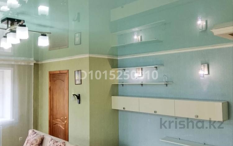1-комнатная квартира · 40 м² · 3/5 этаж, Ермекова 29/3 за 180 000 ₸ в Караганде, Казыбек би р-н — фото 2