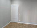 2-бөлмелі пәтер · 80.5 м² · 2/9 қабат, ул. Молдагуловой 5/4, бағасы: 45 млн ₸ в Уральске — фото 7
