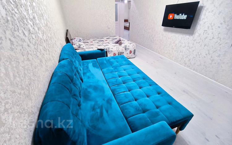 3-комнатная квартира · 100 м² · 1/5 этаж, 14-й мкр 12 — НАБЕРЕЖНАЯ, АКВАПАРК, ЦЕНТР, ТЦ АСТАНА за 15 000 ₸ в Актау — фото 2