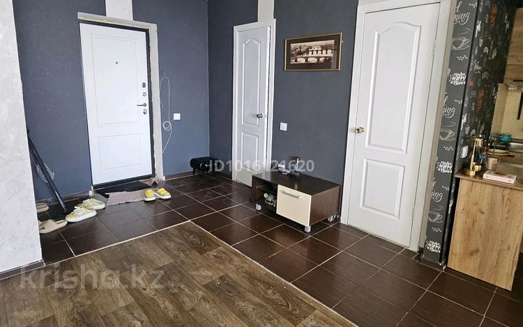 2-бөлмелі пәтер · 48 м² · 10/10 қабат, 12 ш/а. 45 Д, бағасы: 15.5 млн ₸ в Актобе, мкр 12 — фото 2