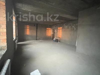 2-бөлмелі пәтер · 64.6 м² · 9/9 қабат, Юго-Восток ш/а., 137-учетный квартал 343 — Бауыржана Момышулы, Ашимова, бағасы: 23 млн ₸ в Караганде, Казыбек би р-н