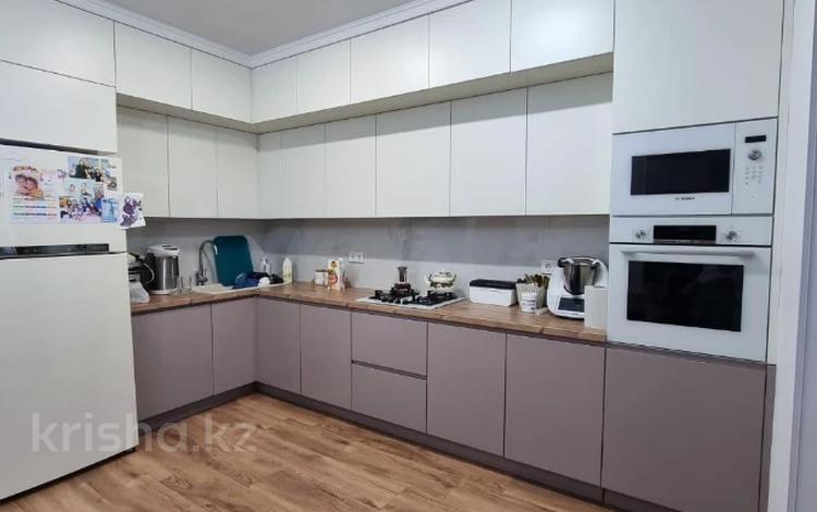 4-комнатная квартира · 142 м² · 5/10 этаж, мкр. Алтын орда — Apt. 10 за 61.5 млн ₸ в Актобе — фото 13