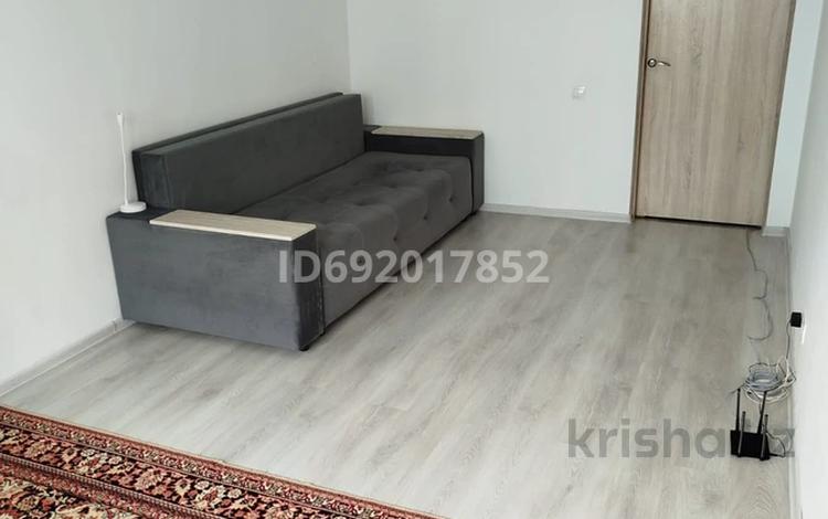 1-комнатная квартира, 40 м², 8/12 этаж помесячно, Дарабоз 25