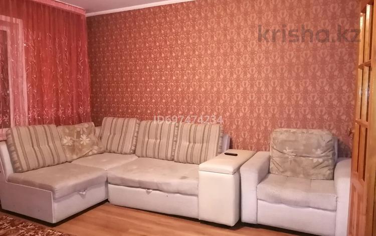 2-комнатная квартира, 54 м², 4/5 этаж, Первомайская 32 А — 14 мкр, за Китайкой за 21 млн 〒 в Семее — фото 2