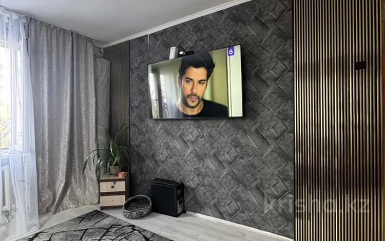 3-бөлмелі пәтер · 60 м² · 2/2 қабат, школьная 44/1, бағасы: 14 млн ₸ в Уральске — фото 2