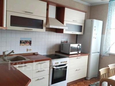 3-бөлмелі пәтер · 100 м² · 8/12 қабат, Сейфуллина 9/1 — Сарыарка, бағасы: 300 000 〒 в Астане, Алматы р-н