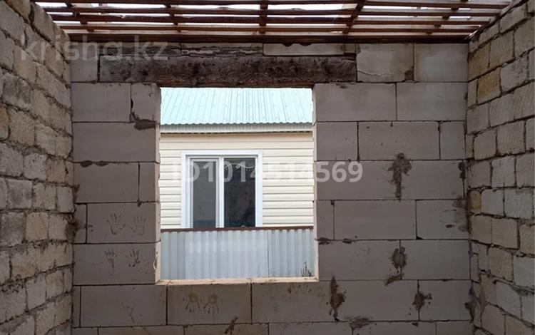 Жеке үй · 3 бөлме · 110 м² · 1200 жүзд., Поиск 2, бағасы: 6.5 млн ₸ в Актобе, мкр Акжар — фото 4