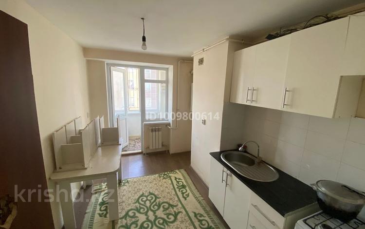 2-комнатная квартира · 72 м² · 5/5 этаж, мкр Акжайык, Көкшетау 6б за 130 000 ₸ в Шымкенте, Абайский р-н — фото 2