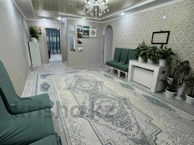 4-комнатная квартира · 85.1 м² · 4/5 этаж, Абилкайыр хана за 23.5 млн 〒 в Актобе