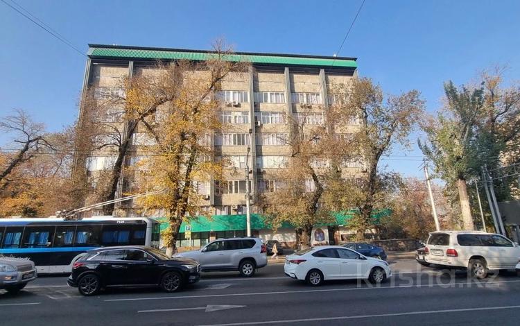 Свободное назначение, офисы, магазины и бутики, склады, общепит, салоны красоты, бани, гостиницы и зоны отдыха, фитнес и спорт, медцентры и аптеки, образование, развлечения, конференц-залы, кабинеты и рабочие места, студии · 325 м² за ~ 3.4 млн ₸ в Алматы, Алмалинский р-н — фото 2