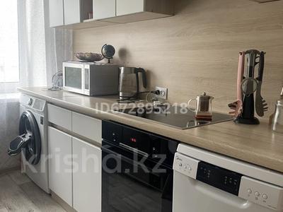 Продажа квартир в Акмолинской обл.: 3-комнатная квартира · 60 м² · 2/5 этаж, Коктем микрорайон 5 за 22.8 млн 〒 3-комнатная квартира · 60 м² · 2/5 этаж, Коктем микрорайон 5 за 22.8 млн 〒 в Кокшетау