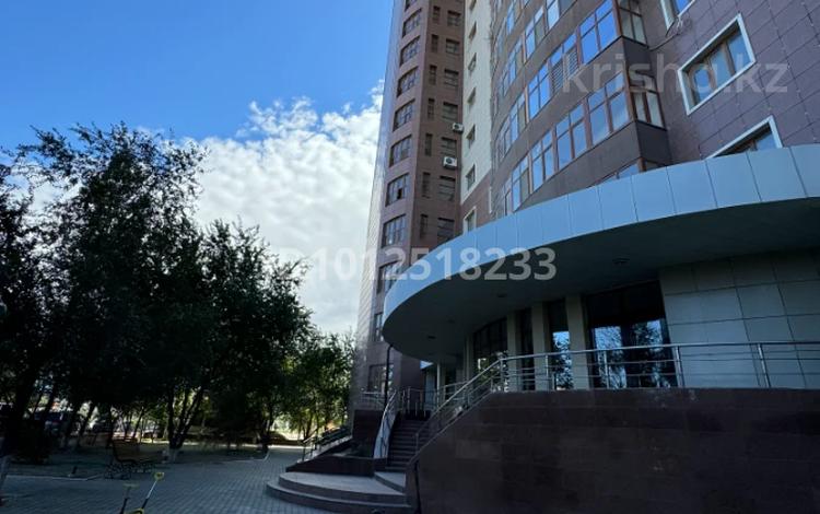 2-комнатная квартира · 80 м² · 16/17 этаж, Айтеке би 113 за 20 млн ₸ в Атырау — фото 2