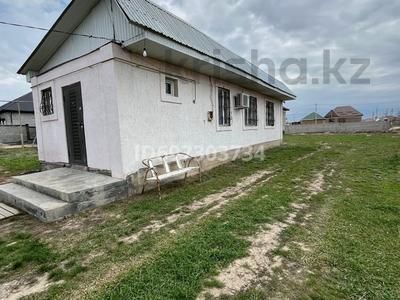 Отдельный дом · 3 комнаты · 70 м² · 6 сот., Қызғалдақ 1112 — Новая школа Жаңа мектеп за 19 млн 〒 в 