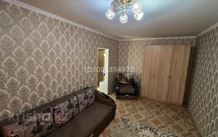 1-бөлмелі пәтер · 35 м² · 7/9 қабат, мкр 11, Шайкенова 21, бағасы: 15 000 ₸ в Актобе — фото 2