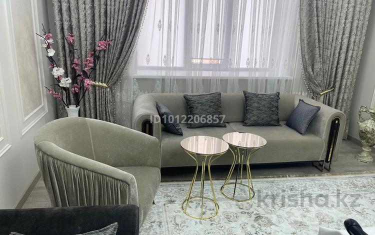3-бөлмелі пәтер · 150 м² · 2/5 қабат, мкр. Алтын орда 369, бағасы: 69.9 млн ₸ в Актобе — фото 2