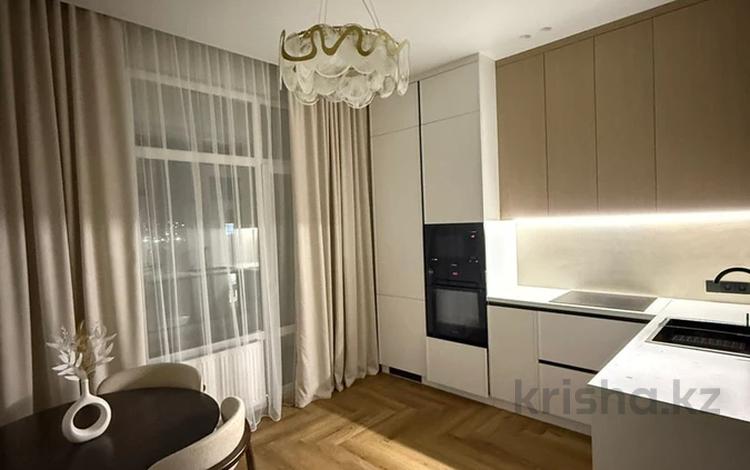 4-бөлмелі пәтер · 130 м², Аль-Фараби проспект 7/2, бағасы: 850 000 ₸ в Астане, Есильский р-н — фото 2