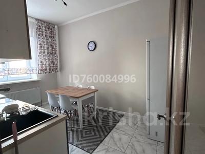 Аренда квартир в Алматы: 3-комнатная квартира · 75 м² · 2/20 этаж · помесячно, Брусиловского 163 за 330 000 〒 3-комнатная квартира · 75 м² · 2/20 этаж · помесячно, Брусиловского 163 за 330 000 〒 в Алматы, Алмалинский р-н