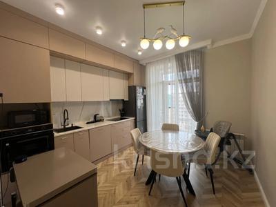 3-комнатная квартира, 92 м², 9/10 этаж, мкр Юго-Восток, Дюсембекова 15 за 50 млн 〒 в Караганде, Казыбек би р-н