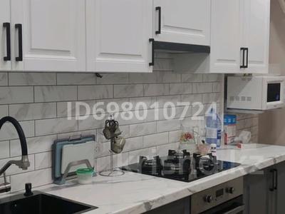 4-бөлмелі пәтер · 80.1 м² · 1/5 қабат, Ескалиева 227 — Ескалиева - Сейфулина за площадью Сырыма Датова, бағасы: 32 млн ₸ в Уральске