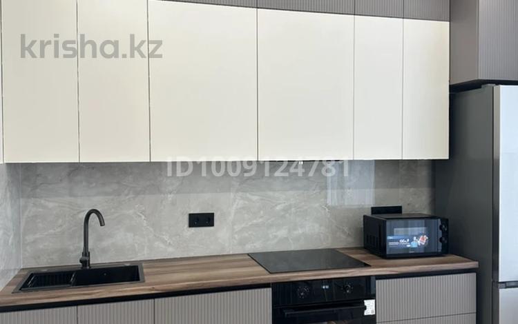 2-комнатная квартира · 60 м² · 6/9 этаж, Е 496 за 350 000 〒 в Астане, Есильский р-н — фото 2