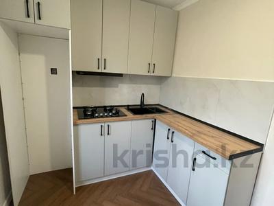 3-комнатная квартира · 61 м² · 1/5 этаж, мкр 8 за 20 млн ₸ в Актобе