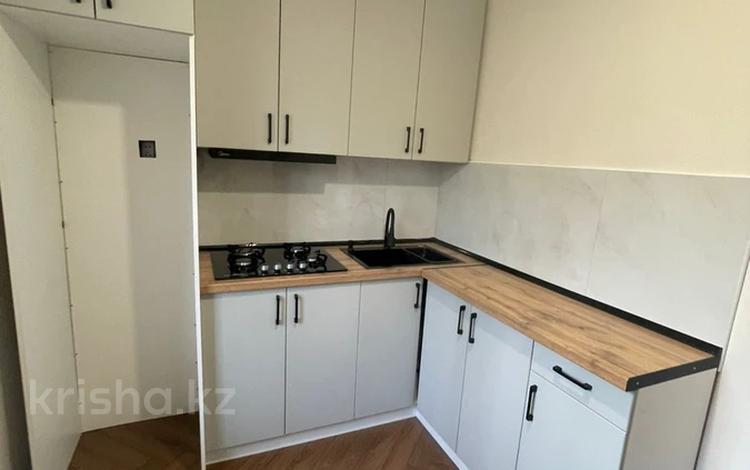 3-комнатная квартира · 61 м² · 1/5 этаж, мкр 8 за 20 млн ₸ в Актобе — фото 2