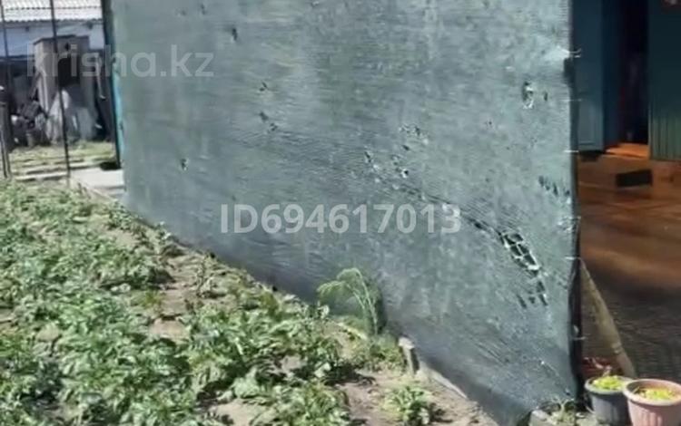 Отдельный дом · 4 комнаты · 75 м² · 4 сот., Мичурина 127 — Мичурина - Сосновая угол за 23 млн 〒 в Семее, Красный Кордон — фото 2