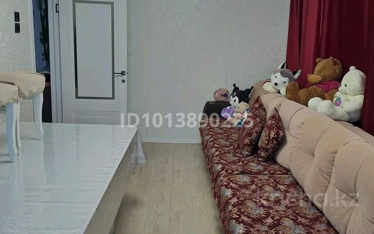 3-комнатная квартира · 70 м² · 2/5 этаж, мкр 5, Абилкайыр хана 63/1 — Абилкайыр хана 63/1 за 18.8 млн ₸ в Актобе — фото 2