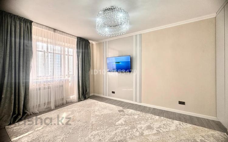 1-комнатная квартира · 45 м² · 8/18 этаж, Сарайшык 7/1 за 26.5 млн ₸ в Астане, Есильский р-н — фото 2