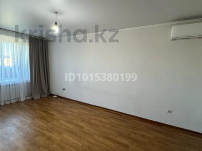 2-комнатная квартира · 50 м² · 4/9 этаж, Кобыланды-батыра за 190 000 ₸ в Костанае